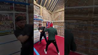 DEFENCE DRILL #boxing #boxe #boxen #boxeo #boks #boksen #boxer #defence #defense