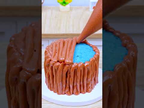 Red Kitkat vs Blue Oreo 🎂🍫 |  Sweet Red Kitkat vs Blue Oreo Challenge!