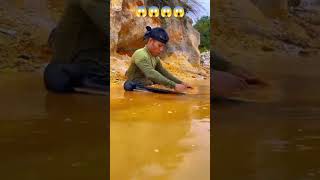 #wow #amazing #gold #mining #goldbusiness #mineralindustry #goldindustry #love #goldmining 😱😱😱😱😱😱