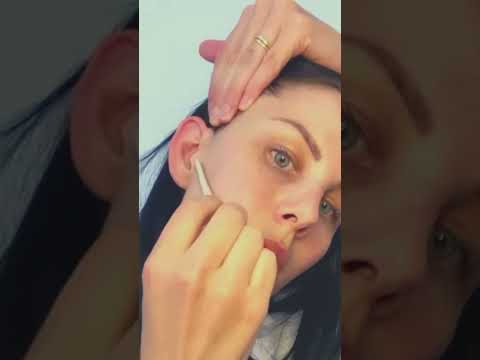 "Flawless Brows, Zero Waste! ♻️ Biodegradable Eyebrow Razor Magic!"