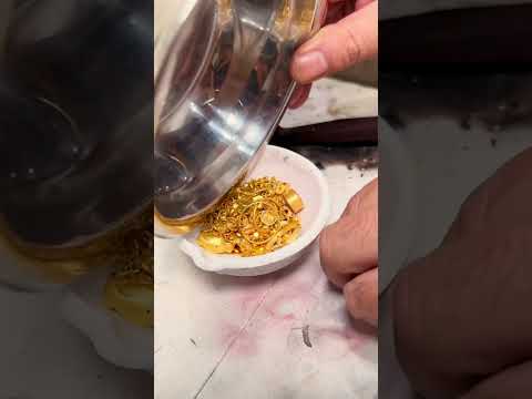 "Burning Gold Jewelry to Extract Pure Gold | Gold Refining Process"#Gold refining  #Jewelry making