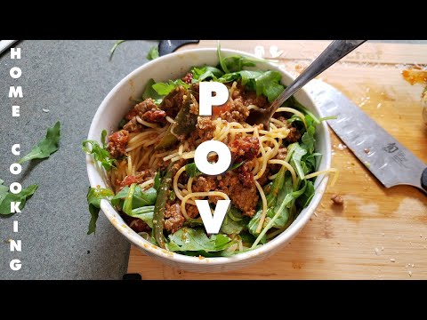 POOR MANS CANNED CLASSICO SPAGHETTI BOLOGNESE | POV cooking