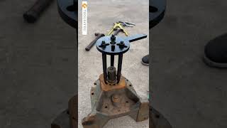 Bearing removal puller