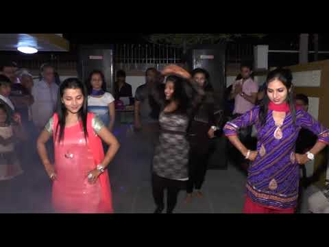 Reshma Mehendi dance