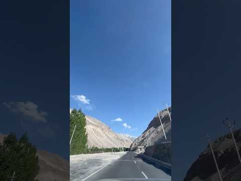 Ladakh view  #ladakh #kashmir #viralvideo #shorts #ytshorts #traveling #explore #love #song #remix