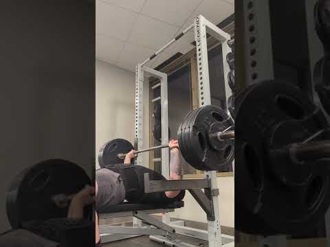 415 Bench Press PR