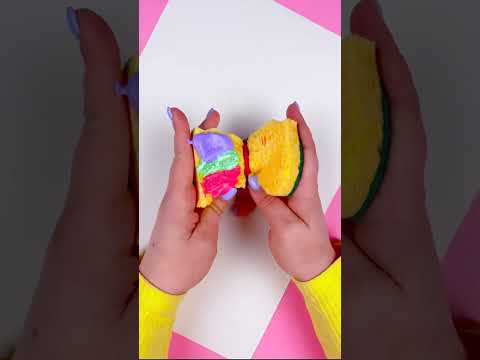 👩‍🎤Let's Paint Butterflies with Lola and a Sponge! So Easy and Fun! 🦋