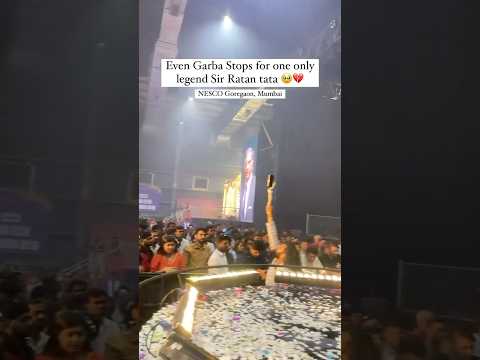 When Garba was stopped to pay tribute & respect to our legend #ratantata #tribute #respect