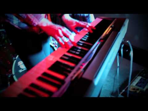 LOVERS ELECTRIC Perform Live with their Casio Privia
