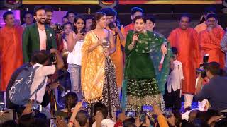 Falguni Pathak Navratri 2019 - Day 1