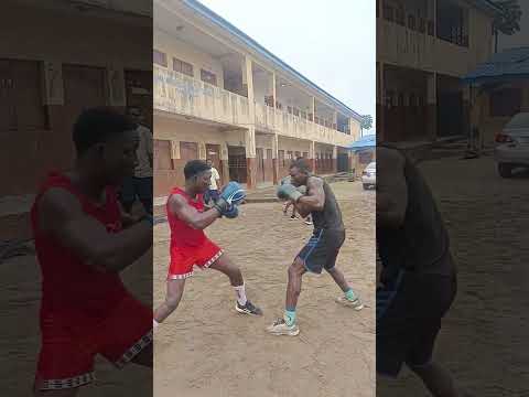 Pain why can’t we just accept the world pain #boxing #youtubeboxing #boxingmanager #boxingsocial