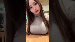 ノーブラ散歩、ノーブラカフェ🫣#youtubeshorts #jkブランド #下着　#生着替え #パジャマ