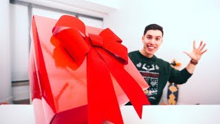 The MASSIVE Christmas Tech GIFT GIVEAWAY!