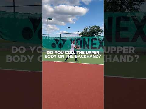 Do you coil the upper body on the backhand? #tennistips #tennispractice #tennisbeginners