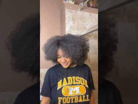 Wash day on type 4 hair                                  #type4hair #washday #blowdryshorthair