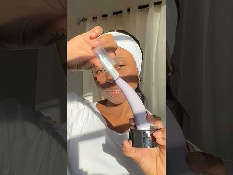 #beauty #beautytips #shaving #beautyhacks #smoothskin #skincare #skincaretool