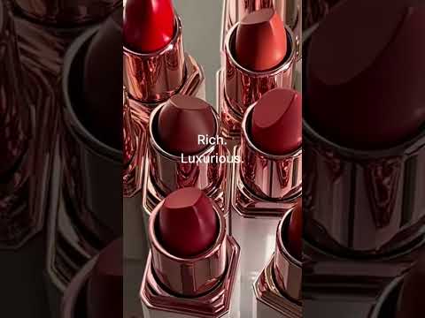 Lipstick that Lingers and Loves Your Lips #makeup #lipstick #maturewomen #beautyover50