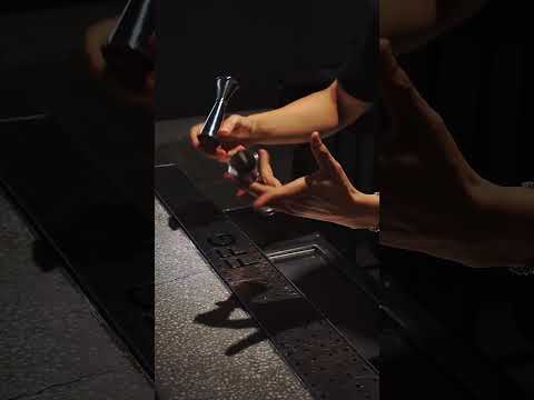 Double Jigger ( Performance ) #bartender #barskills #craftbarskills #liamnguyen