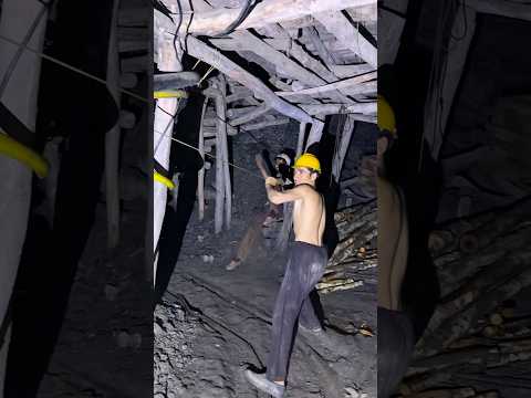 Black diamond mining with 2500 feet’s deep #coalminer #blackdiamond