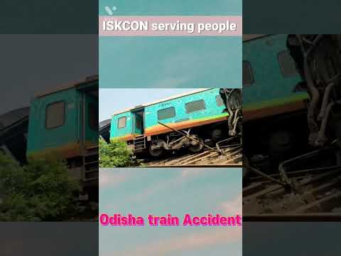 ISKCON serving people in Odisha train  Accident #harekrishna #odishatrainaccident #iskcon #welfare