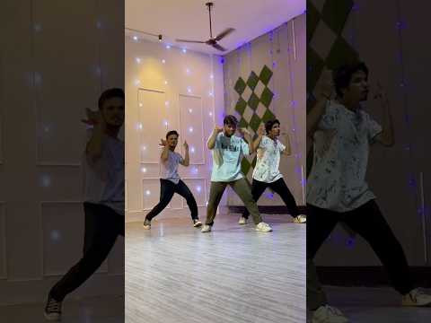 Jhoom barabar ❤️ #bollywood #music #song #dance #dailyshorts #dancecover #explorepage