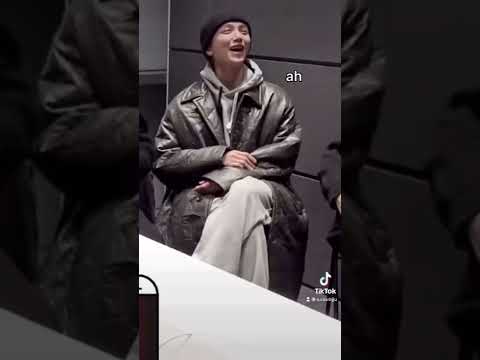 WOOZI SAID S**T 😭 #woozi #seventeen #carat #reaction #kpop #idol #korean #korea #games #musicvideo