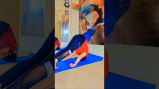 #youtubeshorts #yogalovers #yogamotivation #yogapracticedaily #yogagoals #yogashirsasna#fitindia