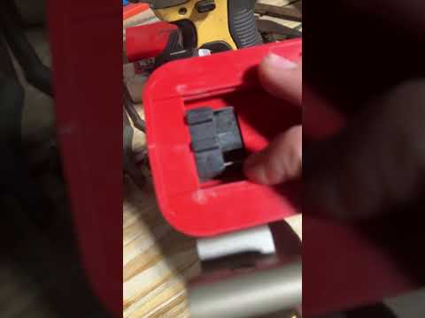 #shorts #subscribe #milwaukeetools #dewalt