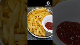 French Fries Recipe l क्रिस्पी फ्रेंच फ्राइस l #shorts #youtubeshorts #rasoitips