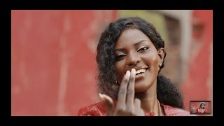 Lisaa - Mon bebe (Official Music Video)