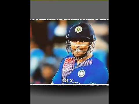 MS Dhoni Voice in Stump Mic..!! 😨