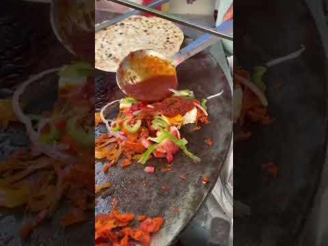 Street Side Paneer Tikka Masala Roll😋#viral#song#subscribe#trending#trendingfood#tastyfood#foodvlog