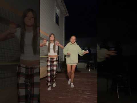 We lit #dance #haveitoldyoulatelythatiloveyou #lifeisbutadream #family #friends #duet #dance#bestie