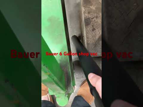 Bauer 6 gallon shop vac