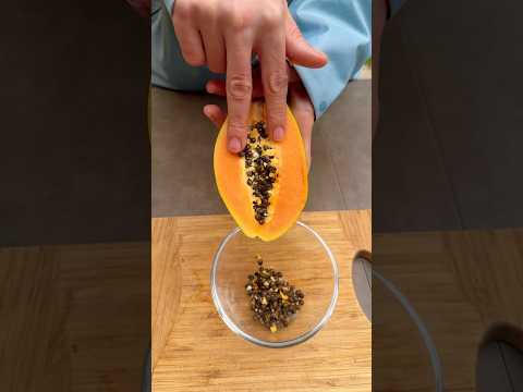 This Simple Papaya Seed Drink Cleanses Your Liver Fast #papayaseeds #papaya #naturalmedicine