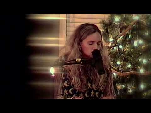Joy to the World - Hollyn (Acoustic Cover)