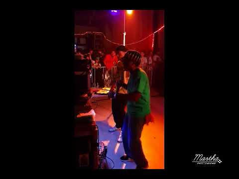 MAASAI WARRIOR plays FRONTLINE by Fikir Amlak @ Bordeaux Dub School 10