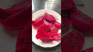 Dragon Fruit In My Garden | Gamle Me Dragon Fruit #shotrs #dragonfruit #rasoitips