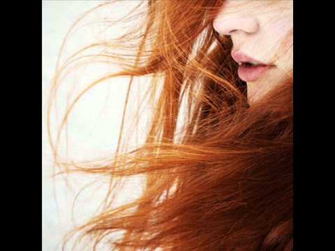 Dionne Warwick -  I Always Get Caught In The Rain