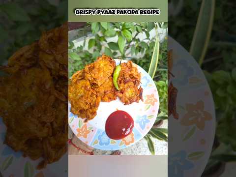Crispy pyaaz pakoda recipe🌧️ #RainyDaySnack"#PyaazPakoda #OnionPakora #CrispyPakoda