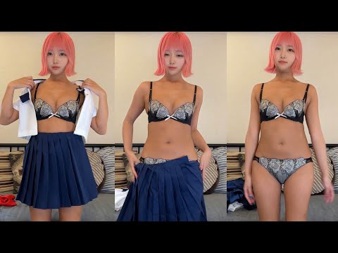 スローで制服脱いでみたっ！！