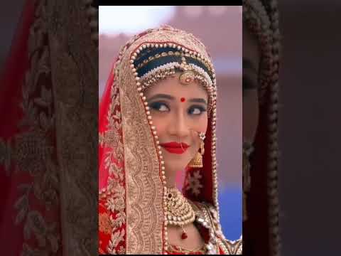 NAIRA LAAL SAREE 🥰 #naira #mohshinkhan #love #kairacutemoments