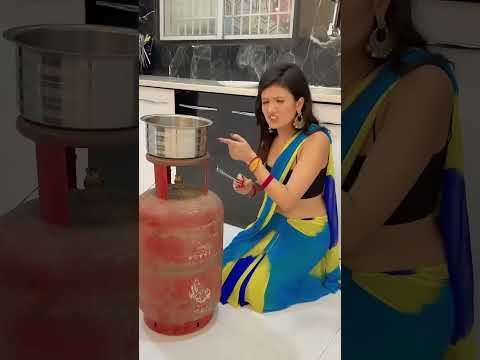 aise hoti hai mahilaye #youtubeshorts #trending #viral #shots #surajroxvibeo #mithleshmingle