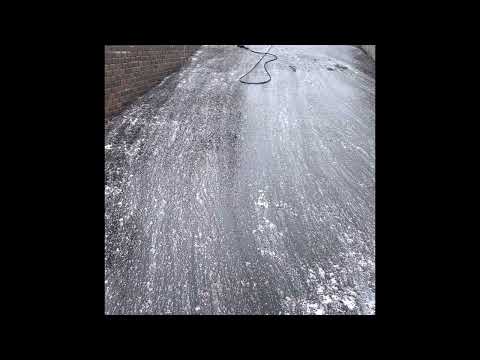 Asphalt cleaning