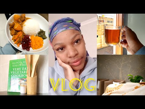 VLOG - In My Cooking Era | Cleaning The Kitchen | Mgowo | Crusty Me.