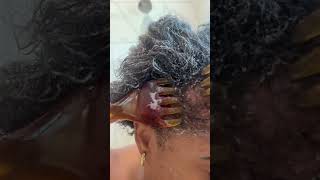 A clean scalp is a healthy scalp 🗣️ #hairwellness #blackgirlhair #protectivestyles