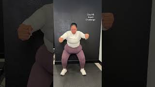 Holding strong 💪🏼  #squat #squatchallenge #workout #athomeworkout