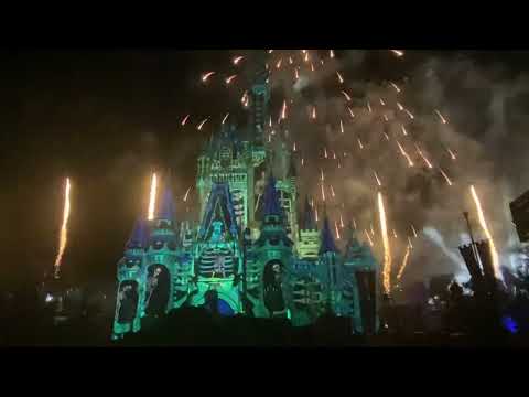 Mickeys not so scary Halloween show (2023)