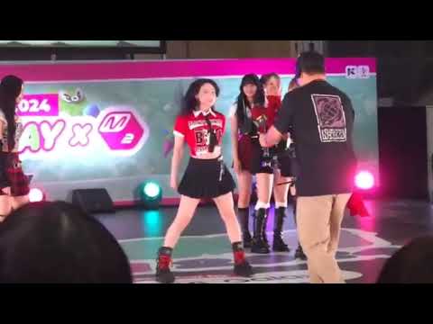 NiziU RIO River [DROP THE DANCE] FANCAM Edited