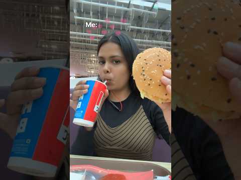 POV: You are too clumsy 😂#girl s#clumsy #food #foodie #kfc #mumbai #relatable #viral #funny